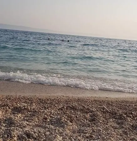 Nikolic 2 アパート マカルスカ